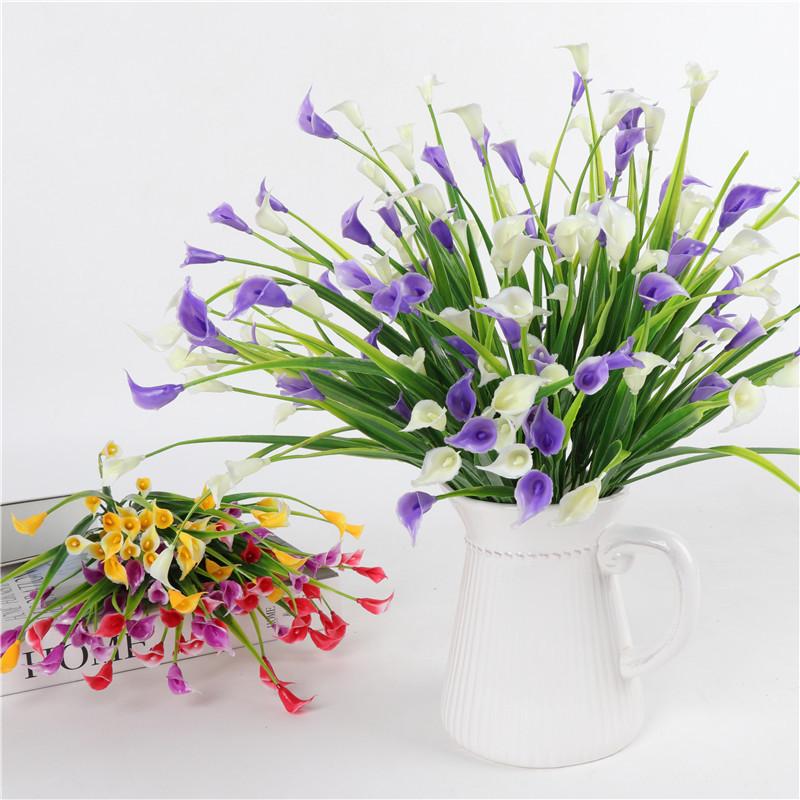 Plastic Fake Floral With Eucalyptus And Chrysanthemum For Party Decorations