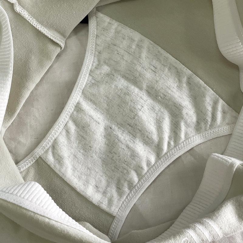 Japanese-Korean Style Women's Mid-Waist Seamless Cotton Underwear - Breathable and High-Appearance Triangle Panties