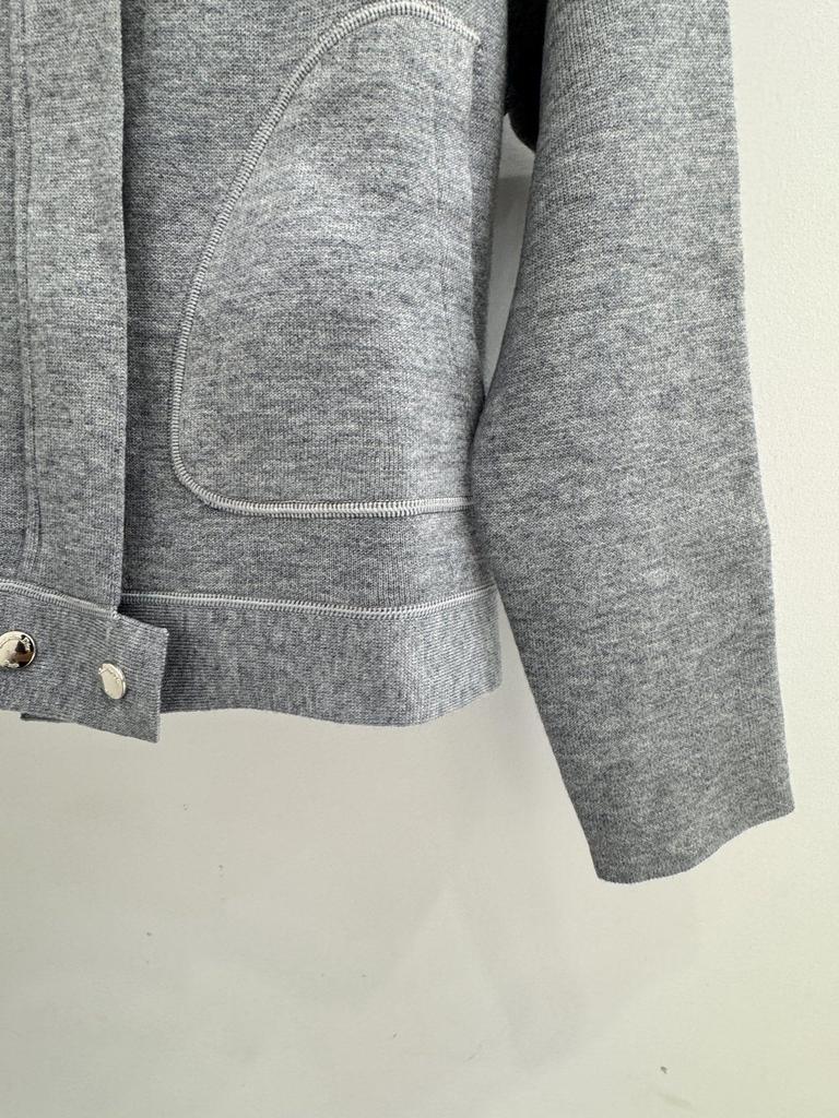 2023 Reversible Semi-High Neck Zip Cardigan – Autumn/Winter Edition