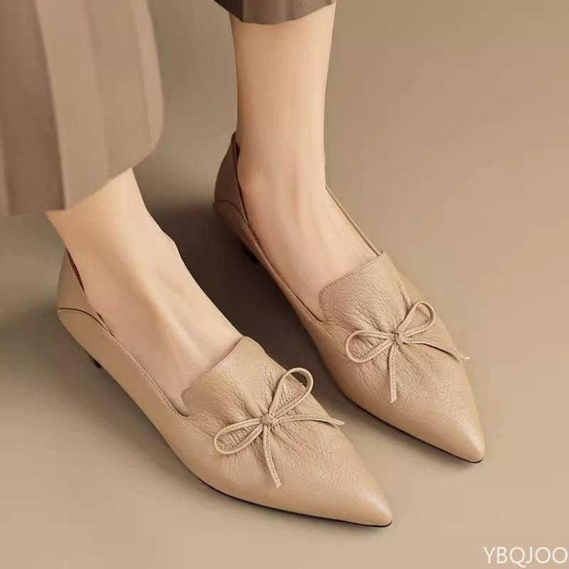 Fashion 2025 new Genuine leather retro pumpslady elegant shoes Women's pointed Toe mid Heels shoes women simple comfotable shoes