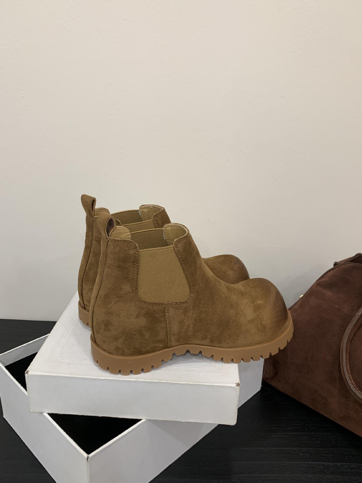 

2025 new inner height increase and thin short boots women s retro Chelsea boots thick-soled big-headed cigarette boots versatile and fashionable 39 светло-коричневого