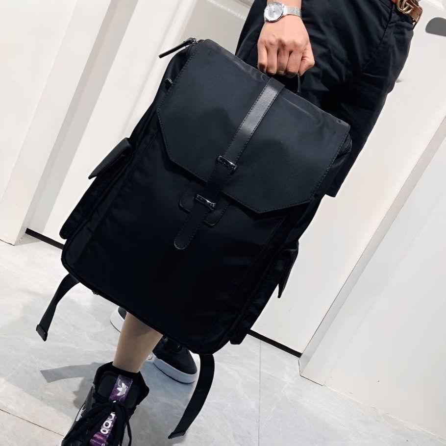 Men's 2025 Fashion Versatile Oxford Cloth Lightweight Large Capacity Travel Anti-Theft Backpack