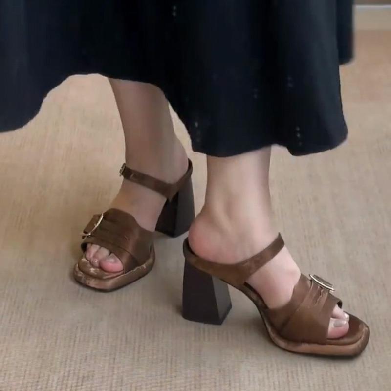 Fashion Summer New Thick Heel Sandals Fashion Square Head Shallow Mouth Metal Buckle Anti-slip Wear-resistant High Heels