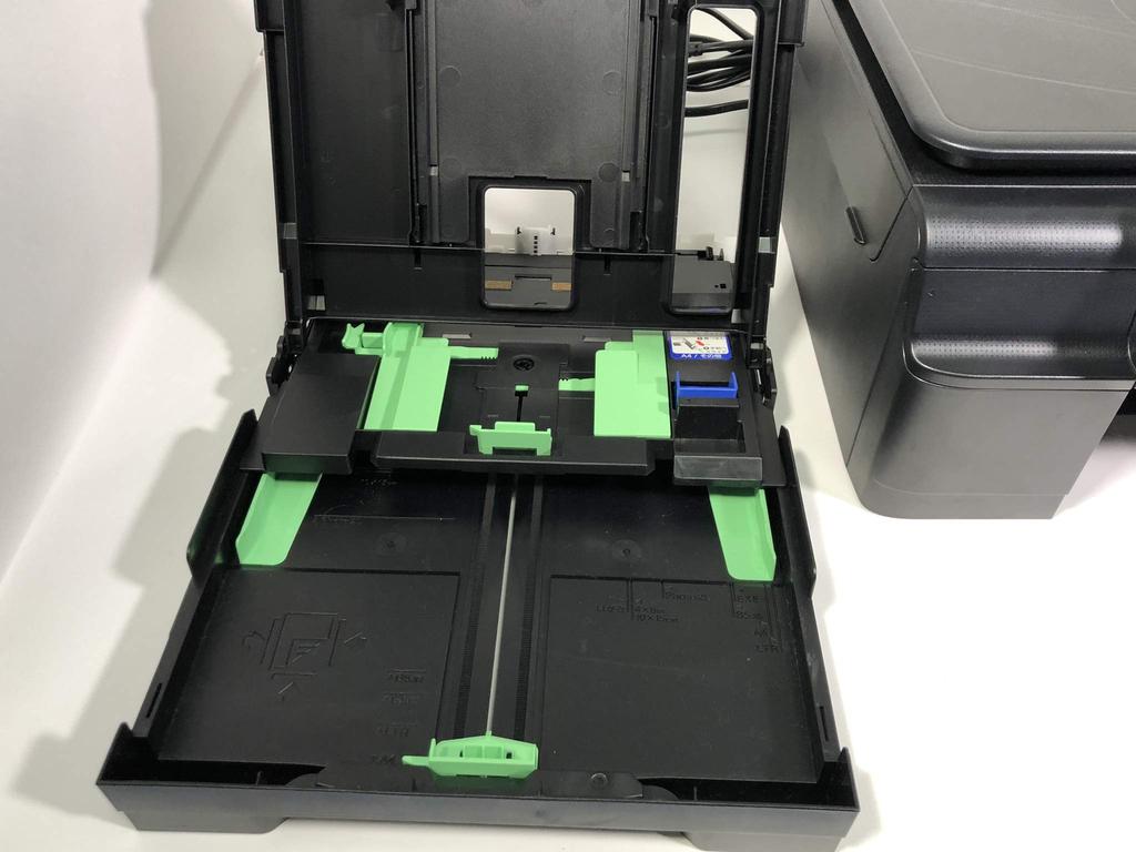 BROTHER A4 Inkjet Multifunction Device PRIVIO BASIC DCP-J552N
