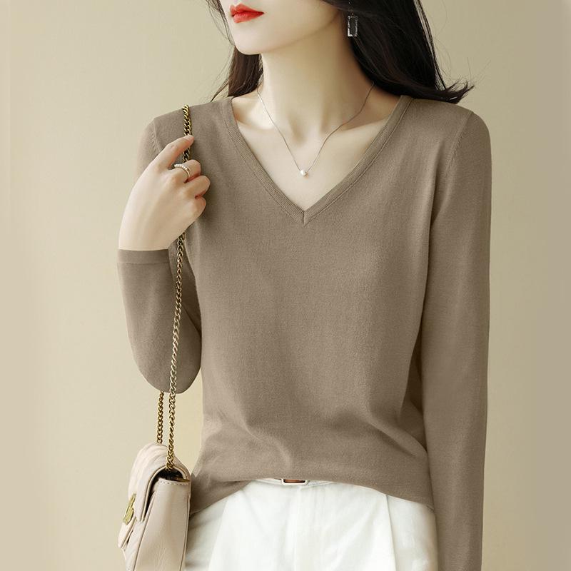 

Women s Modal V-Neck Long Sleeve Slimming Base Shirt - Plus Size, Autumn/Winter Fashion 3XL for 80-90kg