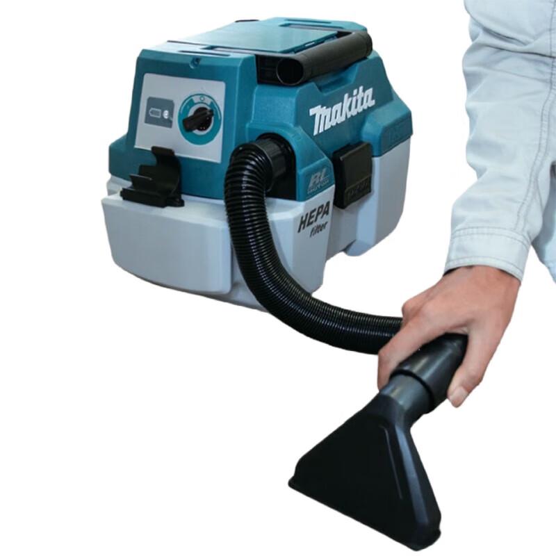 Аккумуляторный пылесос Makita DVC750LZX1, литий-ионный, с вилкой CN (адаптер в комплекте)