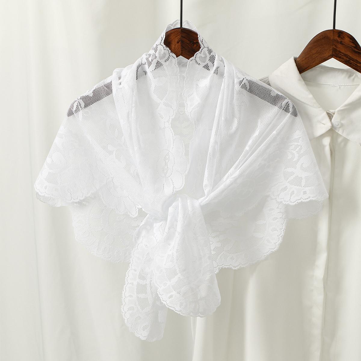 

Lace Embroidery Triangle Scarf Hijab Muslim Church Prayer Wedding Mantilla Shawl Women Spanish Traditional Shawl Veil