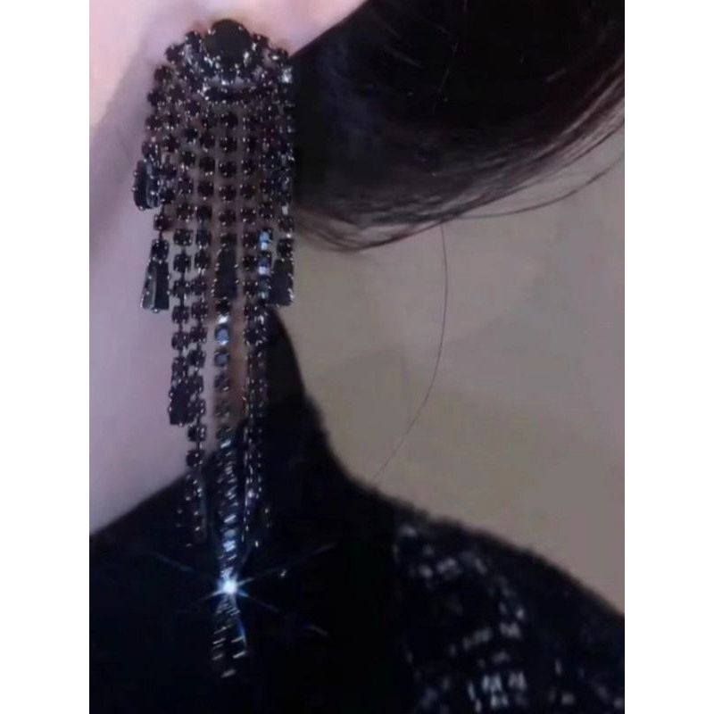Fashion Retro Face Slimming Black Zircon Tassel Earrings Online Influencer Refined Long High-Profile Earrings Frosty Style Earrings