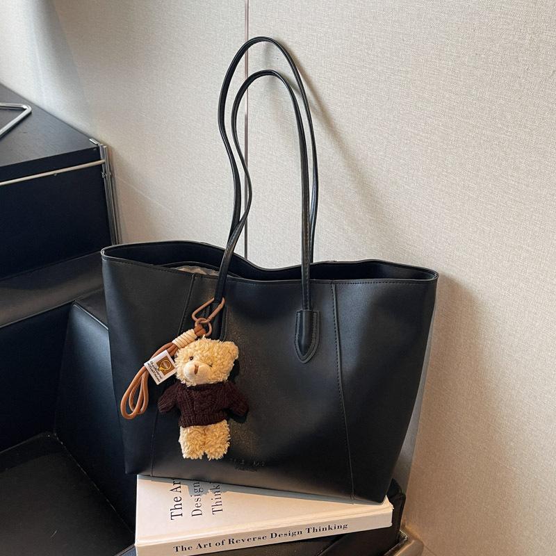 Bag women's large capacity 2025 new autumn and winter high-end brown college student class shoulder bag commuter tote bag