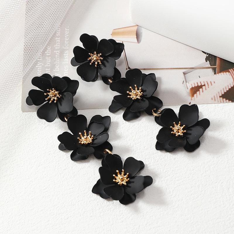 YEHHY European and American Versatile Fashion Long Multi-color Flower-inspired Earring Style Rose-red Studs Earrings
