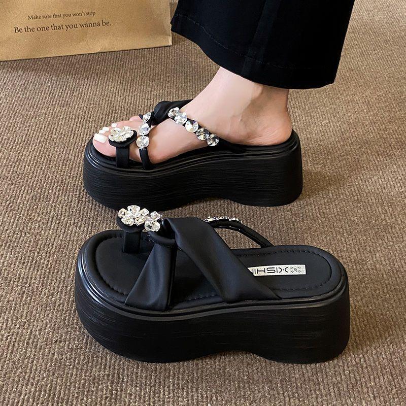 Thick-soled heightening cool slippers for women's summer wear, new muffin sets, toe-to-toe beach sandals