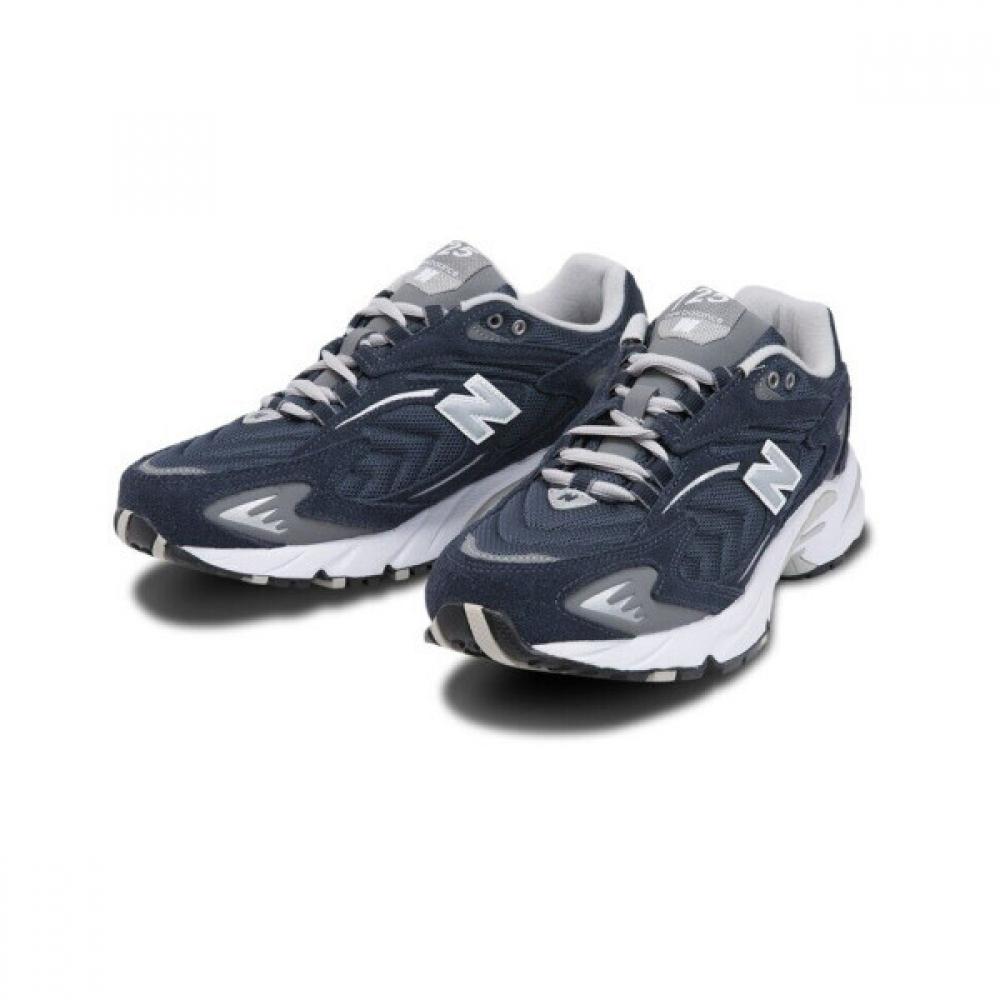 New Balance Sneakers Ml725q