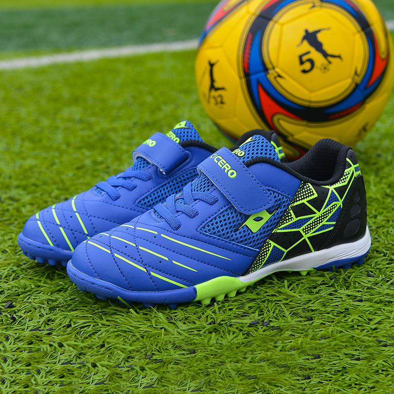 

Genuine Xisailong Youth TF Football Shoes for Boys & Girls, Ideal for Primary & Middle School Sports Training & Junior High Entrance Exam 32