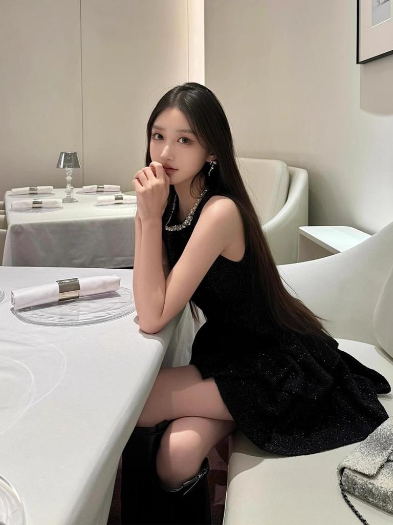 French small fragrant style black vest neck dress female summer small temperament waist thin birthday cake dress