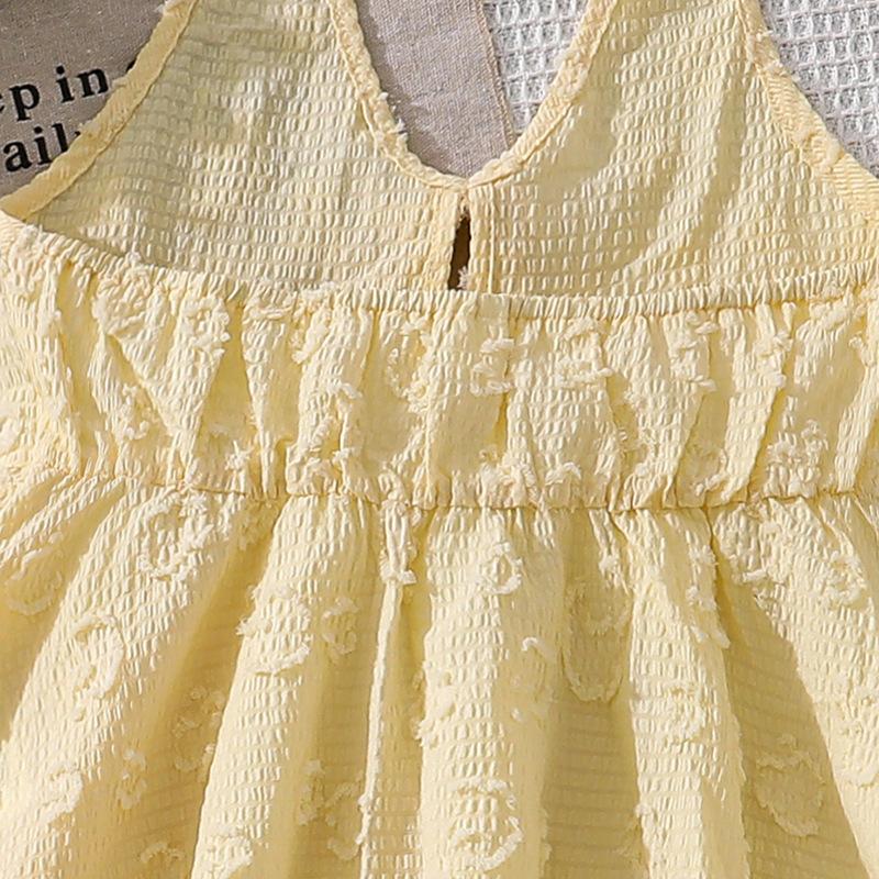 Girls' Fashionable Outfit - Summer Children's Casual V-neck Collarless Sleeveless Frilled Edge Top and Shorts Set