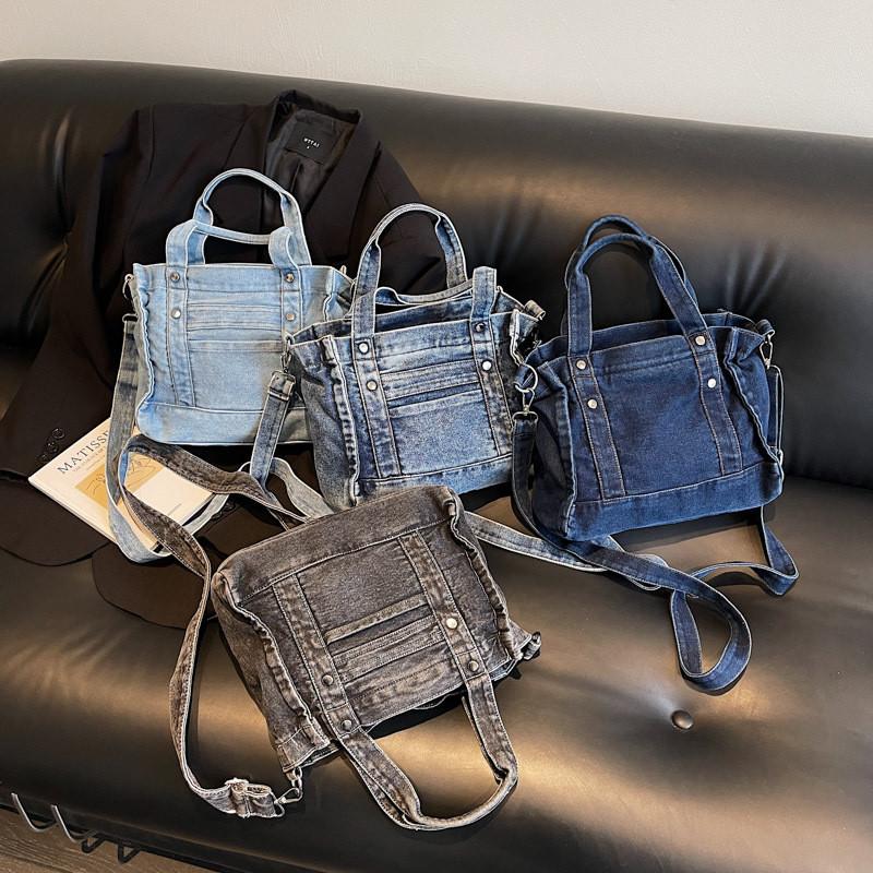 Urban Minimalist Denim Tote Bag For Women With Zipper Closure And Interior Pockets