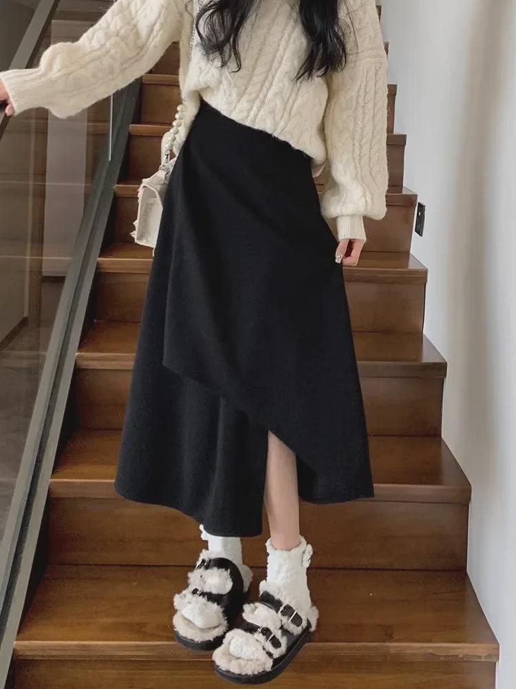 Dámská černá asymetrická A-liniová sukně s vysokým pasem ve větších velikostech