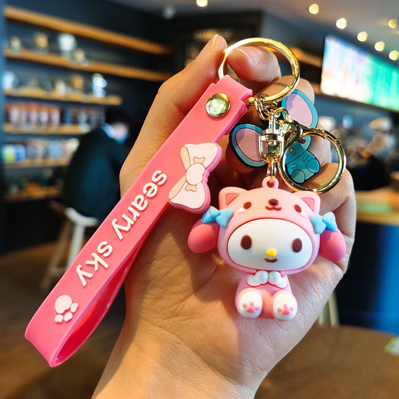 Wholesale of Sanrio Cartoon Keychains: New Cute Cartoon Keyrings and Keychains Featuring Cinnamon and Kuromi Y2k Fashion Toys