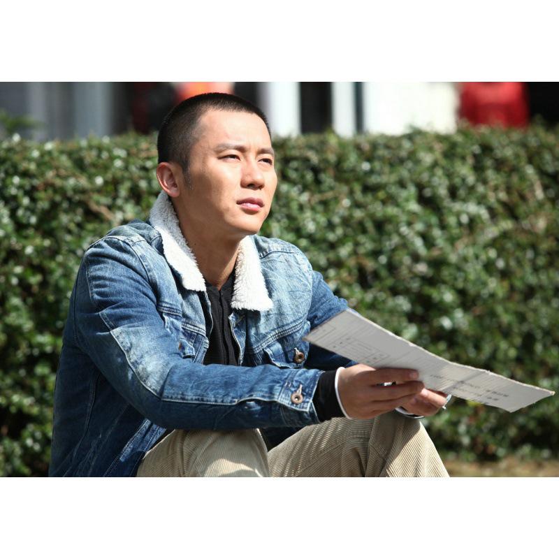 Li Chen Poster: Mainland Male Star Decorative Wall Art for Dorms & Cafes