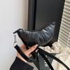 Versatile Solid Color Commuter Croissant Bag Women's Fashion 2025 Spring New Fashion Personality Foreign Style Design Shoulder Bag