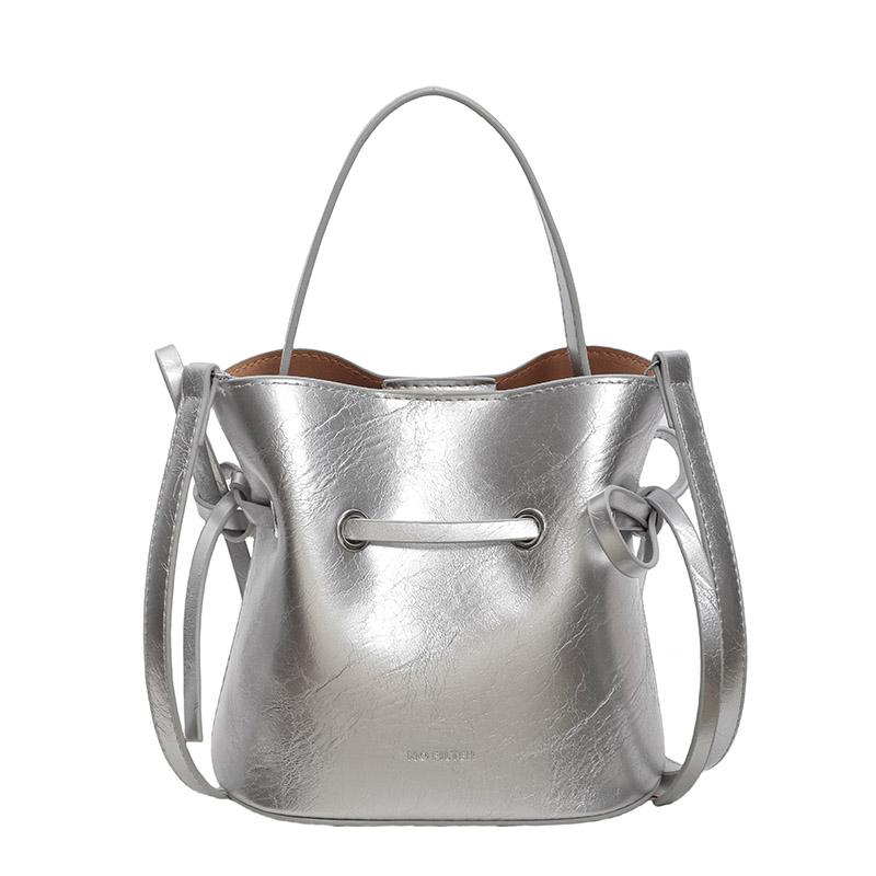 

Маленькая женская сумка из мягкой серебристой кожи, сумка-ведро в балетном стиле с бантом, элегантная сумка через плечо, новая мода