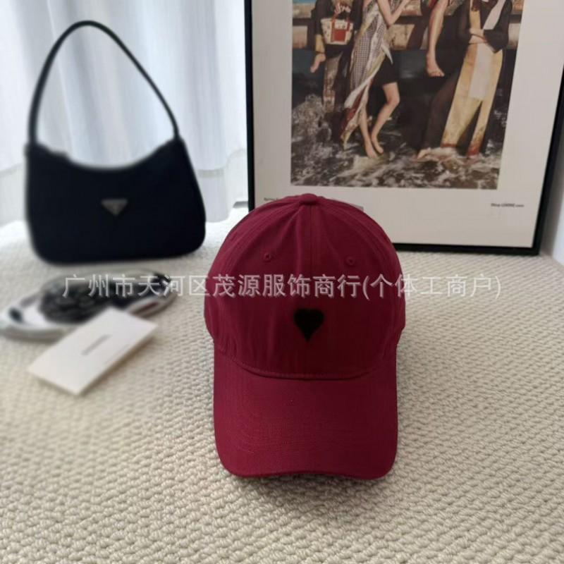 Embroidered Heart Design Unisex Baseball Cap Daily Wear Sun Protection Adjustable Short Brim