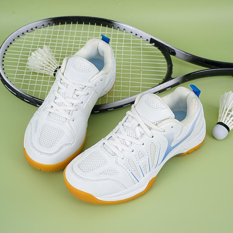 

New badminton shoes men s and women s shoes spring and summer breathable sports shoes competition training shoes student tennis shoes 45