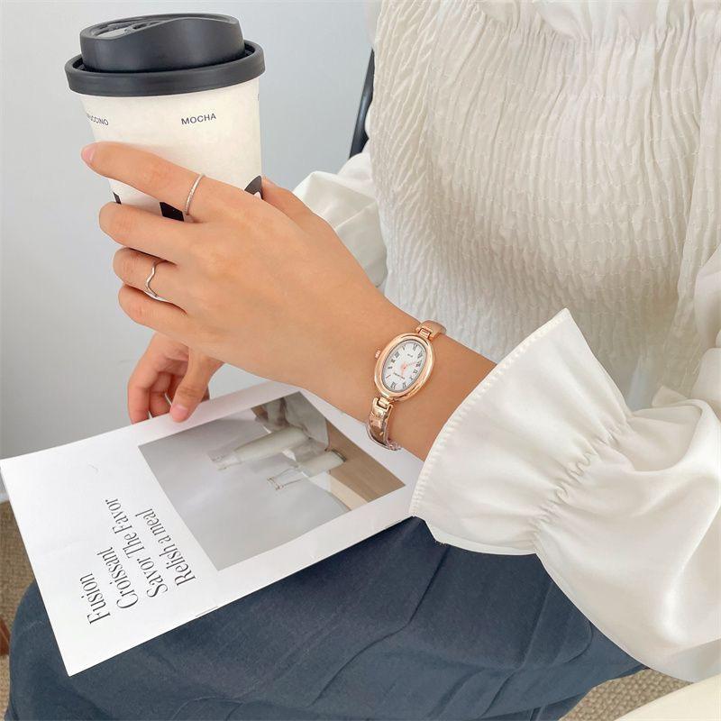 Stylish Roman Scale Women's Bracelet Watches Oval Dial Quartz Watch High-End Ladies Elegant Wristwatch Reloj Mujer Girls Clock