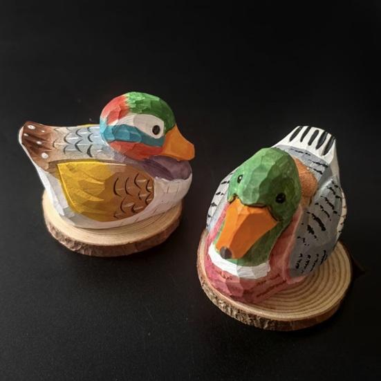Wooden Duck Figurine Hand-Carved Duck Statue Small Rustic Wildlife Sculpture Collectible Ornament for Indoor Desk Shelf Decor