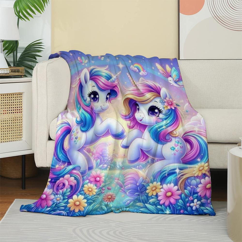 Cartoon Unicorn Fleece Blanket Rainbow Butterfly Floral Printed Throw Blanket Soft Cozy Fantasy Style Blanket for Kids Portable 75cmx90cm