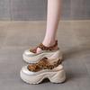 Plateausandalen Damen 2025 neuer Sommer Oberbekleidung um 8 cm erhöht, Füße zeigend, kleine Leute mit Röcken, lässiger Damenschuhtrend
