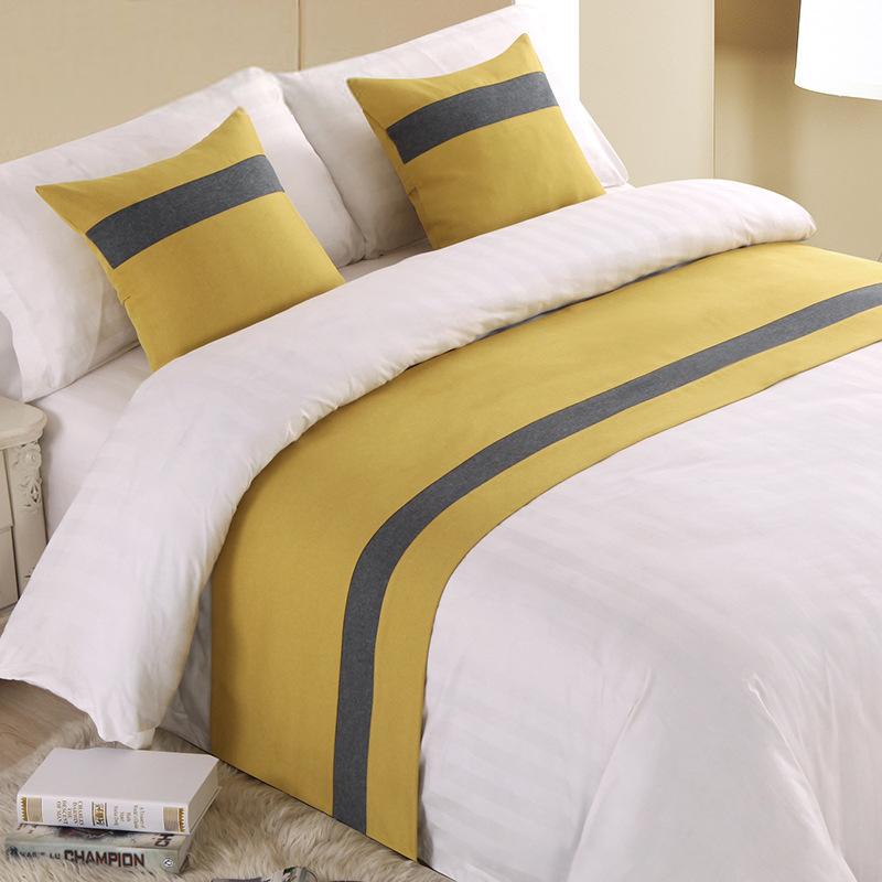 Nordic Style Simple Bed Flag Bed Runner With 2Pcs Pillowcase Home Hotel Wedding Decor Bed Spread Bedroom Decor Bed Tail Flag