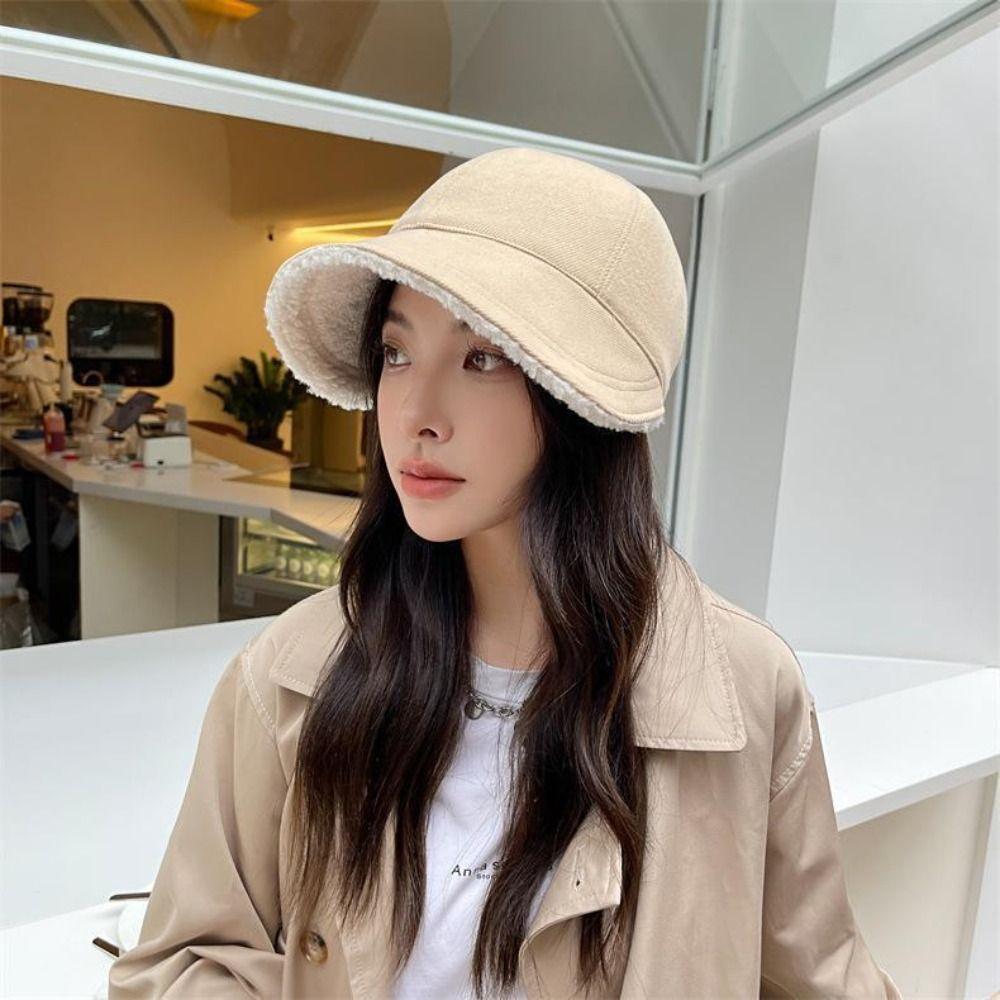 Wide Brim Fleece Baseball Cap Soft Winter Peaked Cap Cute Warm Cap Skiing