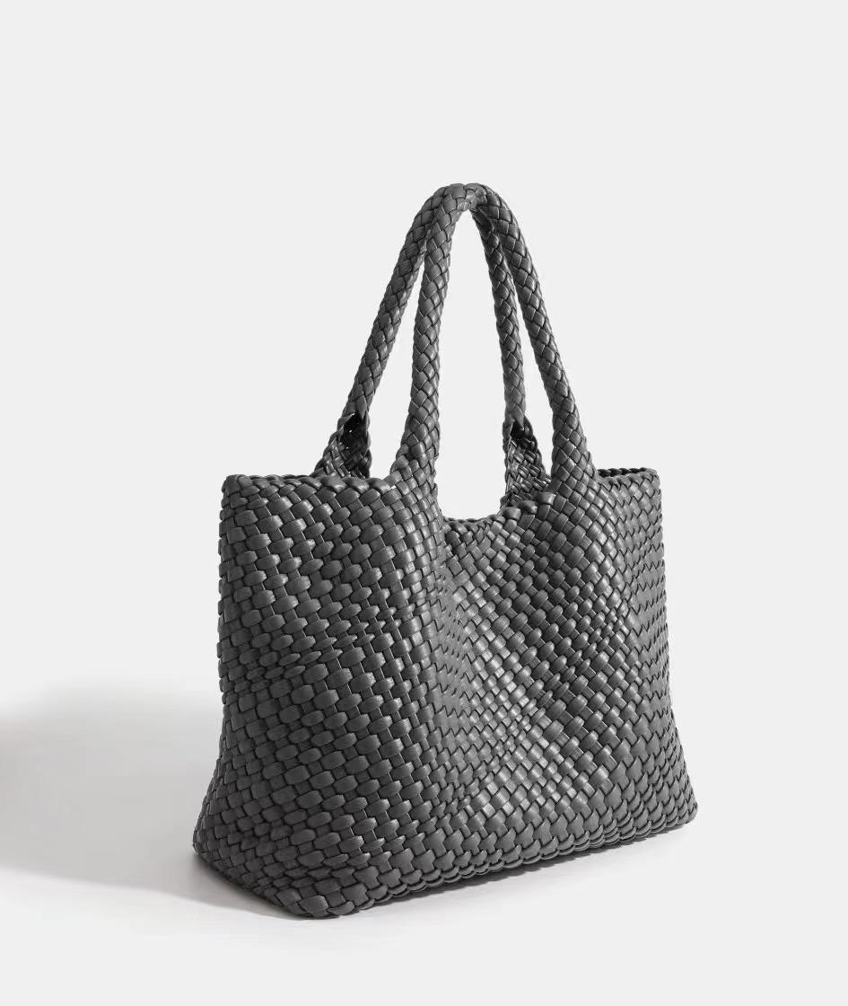 

2024 г. Модная сумка ручной работы большой вместимости и через плечо