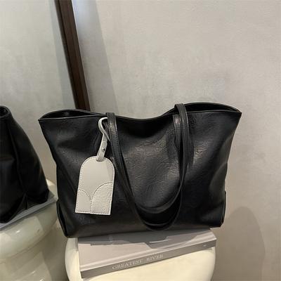 New Fashion Commuter Handbag Niche High-end Feeling Shoulder Underarm Bag Going Out Large Capacity Tote Women's Bag