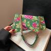 PU Umhängetasche für Damen mit floraler Klappe, Kette, zarte Handtasche mit Knebelverschluss, modische Taschen