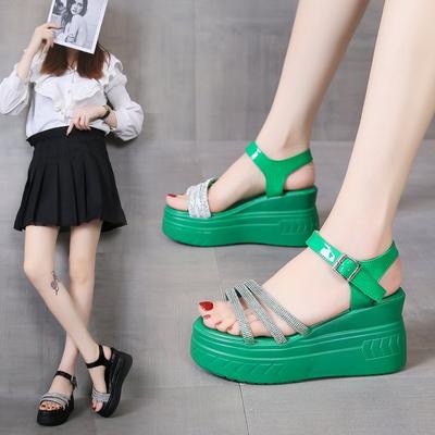 Sapatos de mulher – Sandálias de salto