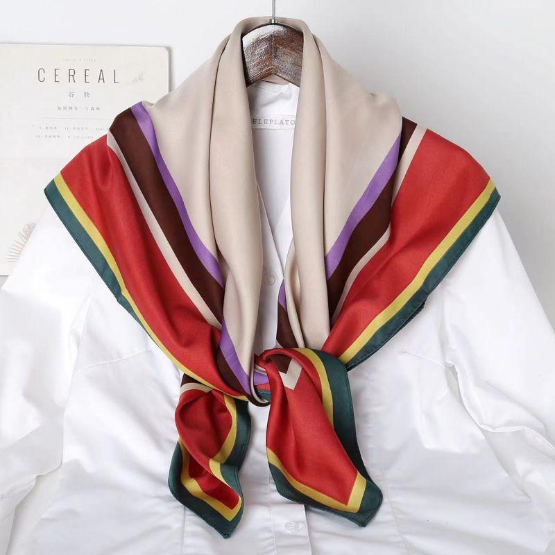 Versatile Shawl Animal Print Black And White Simple Large Square Scarf 90 * 90Cm Simulated Silk Twill Silk Women'S Silk Scarf