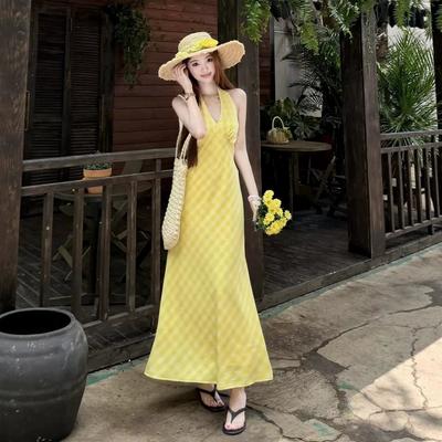 Seaside Summer Yellow V-neck Sleeveless Long Dress Women's Summer Gentle and Sweet Waist and Thin Skirt