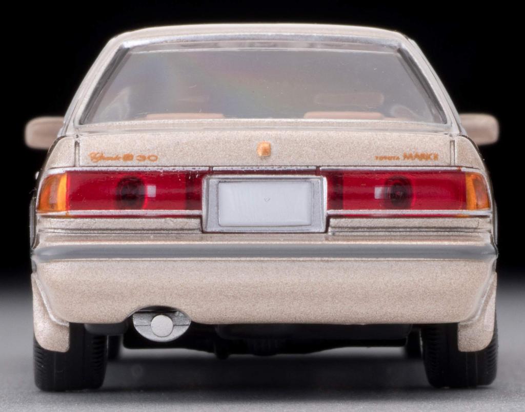 Tomica Limited Vintage Neo Scale Toyota Mark II Grande G Beige 1990 Model 1/64 LV-N179c 3.0 (Finished Model)