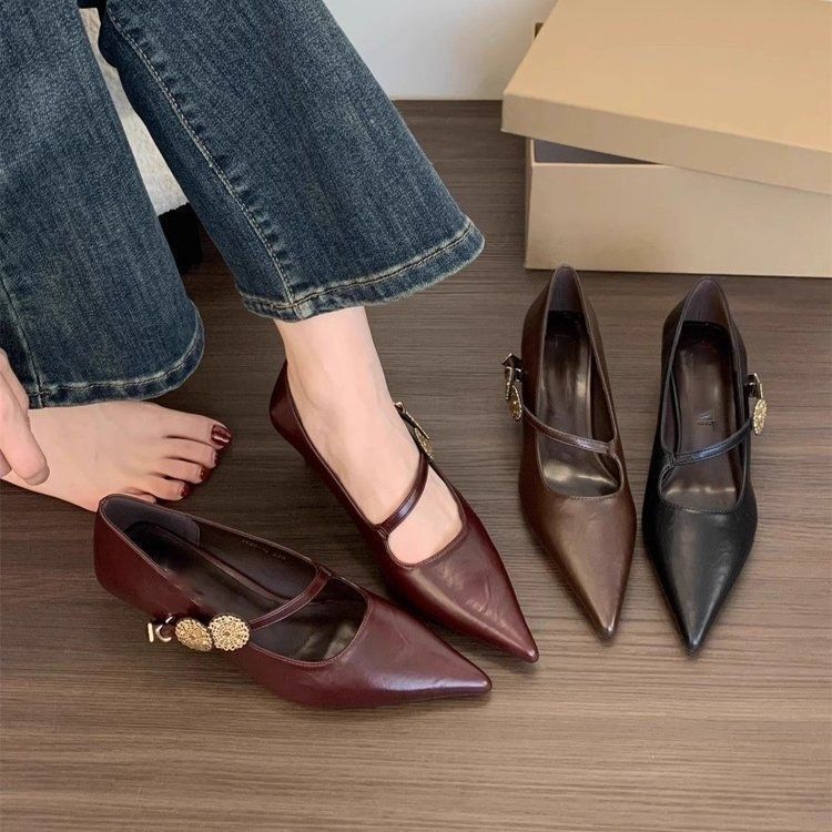 Evening Wind Small Leather Shoes Pointed Temperament Metal Buckle Word with High Heels Shallow Mouth 2025 Spring and Autumn New Versatile Commuting