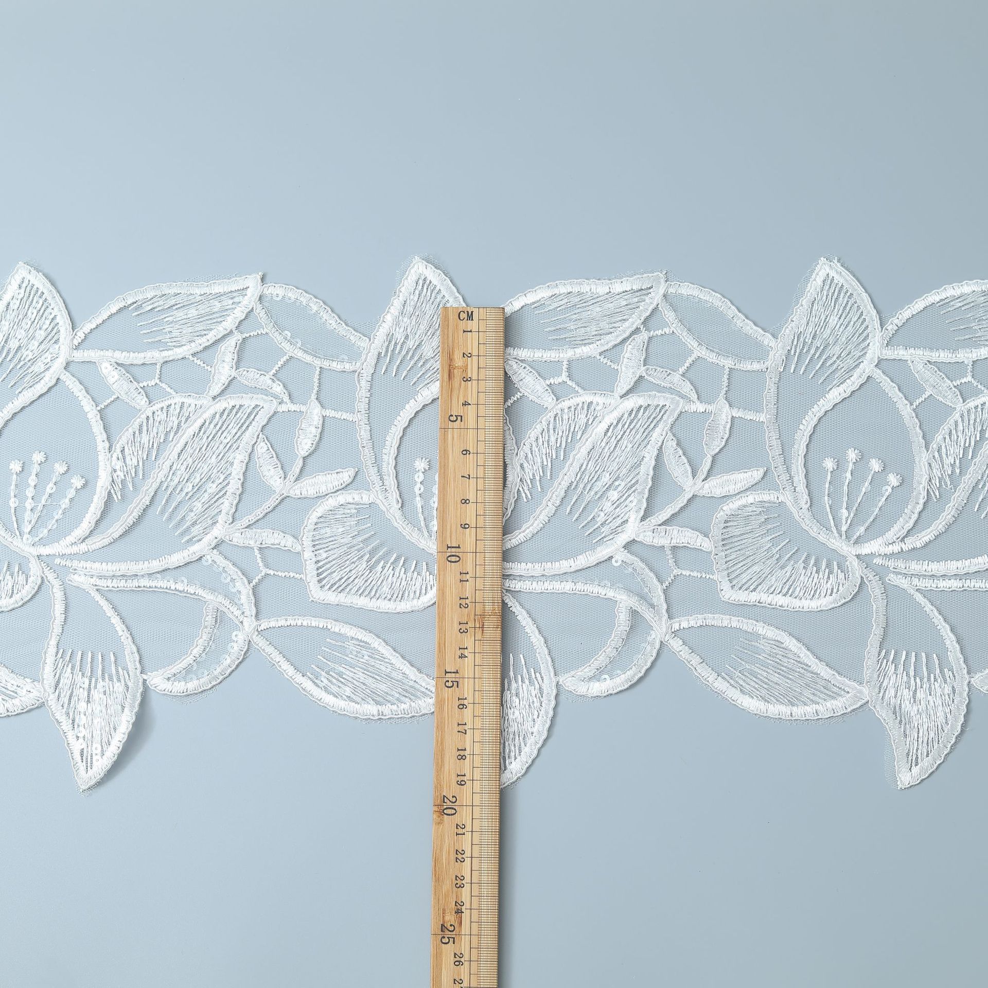 

Бисерный Автомобильный Костяной Кружевной Звездный Кружевной Пайеточный Кружевной Костяной Шнур Вышивка 23 см White/transparent film/23CM