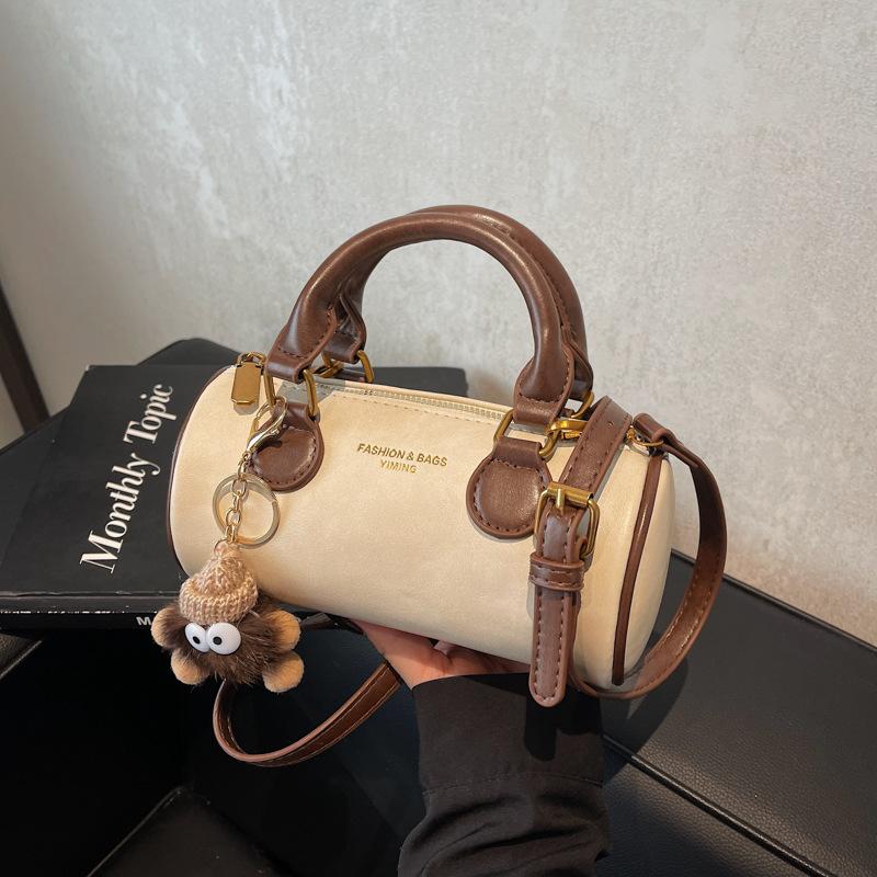 Maillard retro portable pillow bag women's 2025 new autumn and winter high-end niche design crossbody shoulder bag