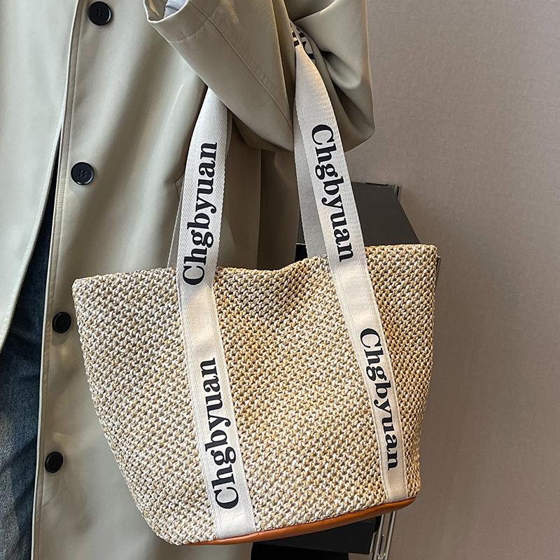 Braided Bag Ins Straw Woven Bag Beach Bag New Style Carry on Basket Bag Shoulder Bag Summer