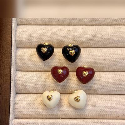 Dripping Oil Double Love Earrings Retro Hong Kong Style Temperament High-end Stud Earrings Fashion Light Luxury Earrings