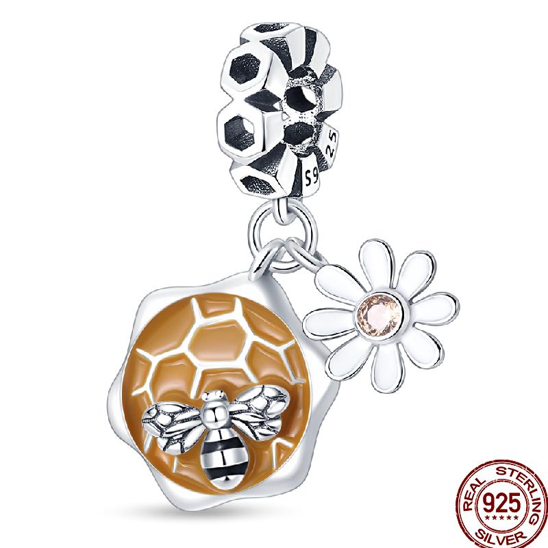 Frühlings-Charm Kupfer Vierblättriges Kleeblatt Schmetterling Libelle Anhänger Perlen Geeignet Für 3Mm Original Armband DIY