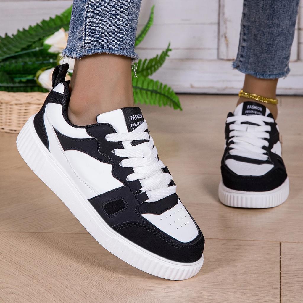 Women Shoes Skateboarding Shoes For Men Fashion Sneakers Lightweight White Black Sports Running Outdoor Casual Shoes Size36-46