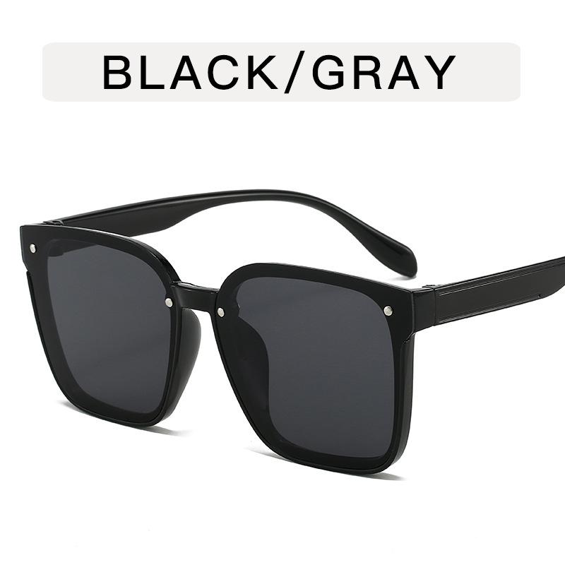 Korean Fashion Sunglasses Designer Square Shape Anti-reflective Men Sun Glasses Holiday Travelling Glasses for Women