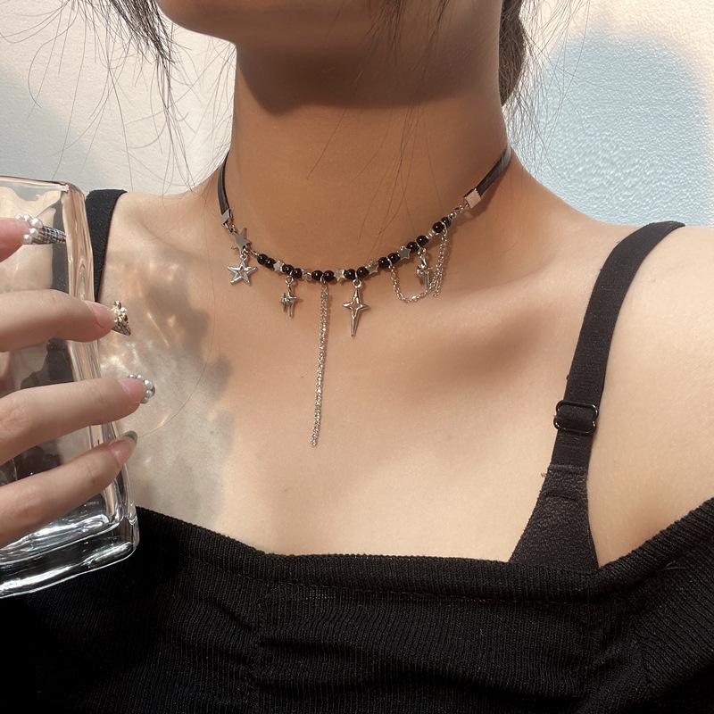New Diablo tetragonal leather beaded splicing necklace girls trend hot girl sweet cool temperament accessories