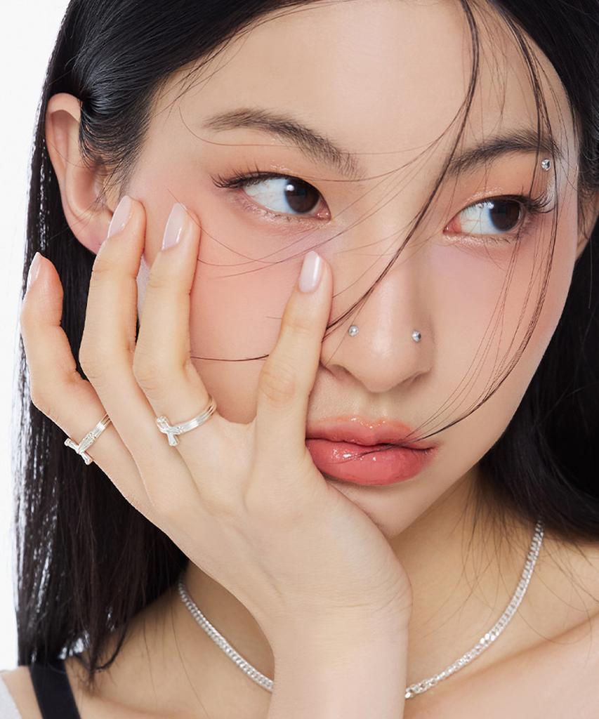 Nimbus Shine Cross Slim Ring